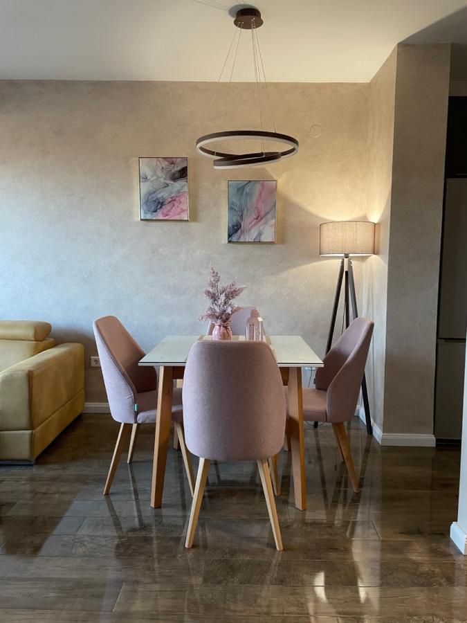 Roosevelt Apartment Skopje Ngoại thất bức ảnh