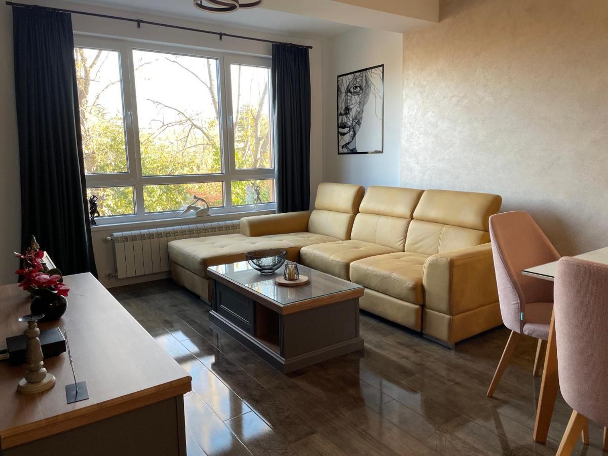 Roosevelt Apartment Skopje Ngoại thất bức ảnh