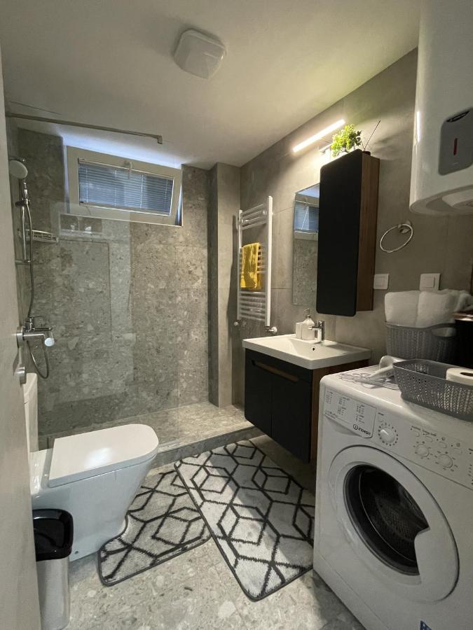 Roosevelt Apartment Skopje Ngoại thất bức ảnh